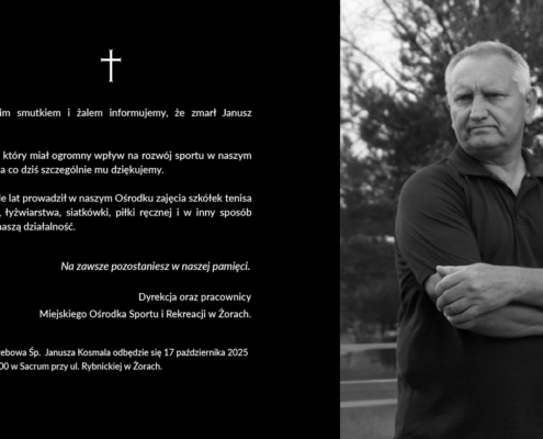na czarno-białej grafice zdjęcie Śp. Janusza Kosmala i tekst
