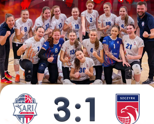 na zdjęciu loga, wynik i zdjęcie zespołu